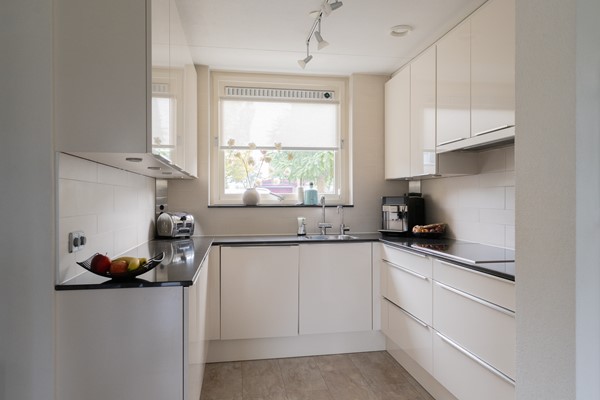 Medium property photo - Marie van Regteren Altenastraat 23, 3207 KB Spijkenisse